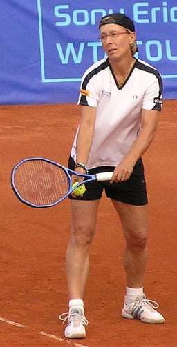 How many consecutive singles majors did Martina Navratilova win across 1983 and 1984?