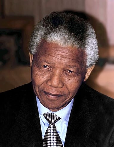 Which award did Nelson Mandela receive in 2013?