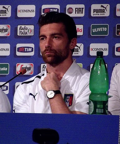 During which tournament did De Sanctis represent Italy in 2000?