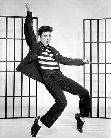 In which city did Elvis Presley have an extended concert residency?