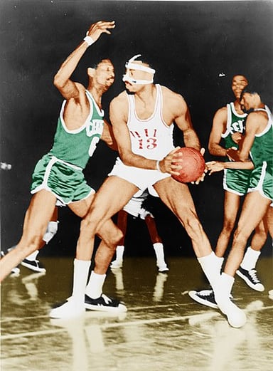 What is the height of Bill Russell?