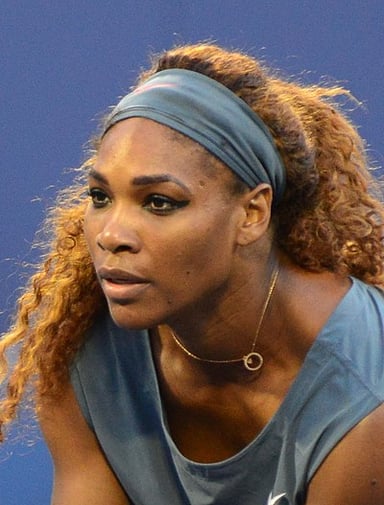 What are the teams that Serena Williams had played for?
