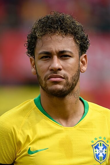 What are the teams that Neymar had played for?