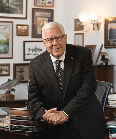 In which year was Mike Enzi born?
