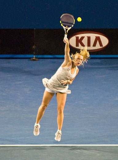 When did Caroline Wozniacki announce her comeback to professional tennis?