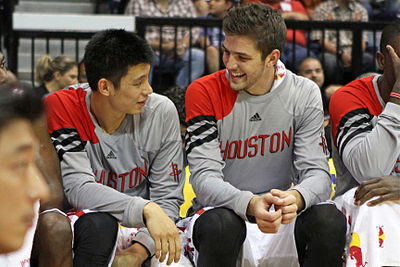 With which team did Jeremy Lin win an NBA championship?