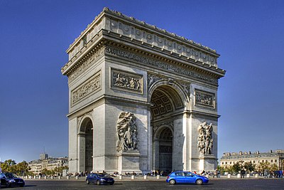 Is the [url class="tippy_vc" href="#778422"]7th Arrondissement Of Paris[/url] considered part of Paris?