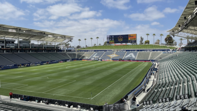 Who is the current head coach of LA Galaxy?