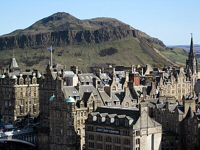 Which two parts of Edinburgh are listed as a UNESCO World Heritage Site?